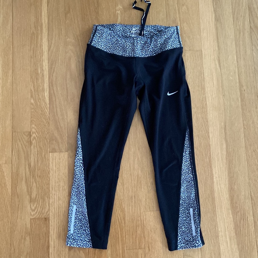 Nike Dri-Fit Running Cropped Leggings - Picture 10 of 10